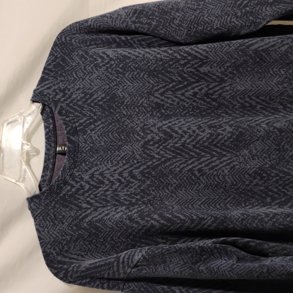 (BX23) SALE! Athleta Thin Sweater Sz.XS Oversized Hardly Worn - Picture 2 of 6